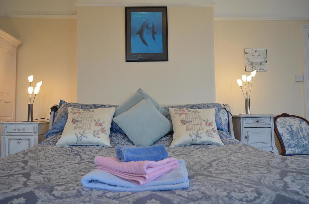 The Priory B&B Whitchurch  Exterior photo
